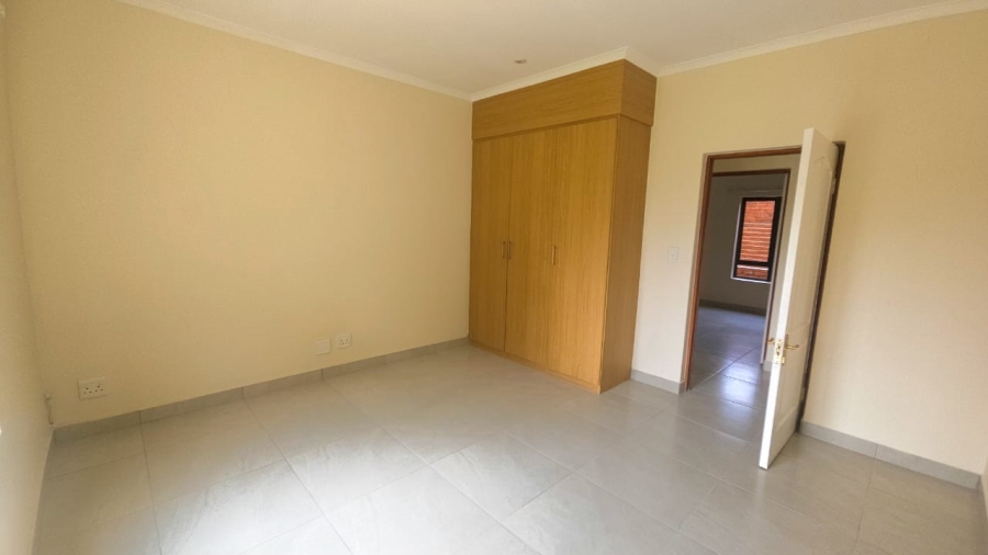 To Let 3 Bedroom Property for Rent in Landsmeer Residential Estate North West